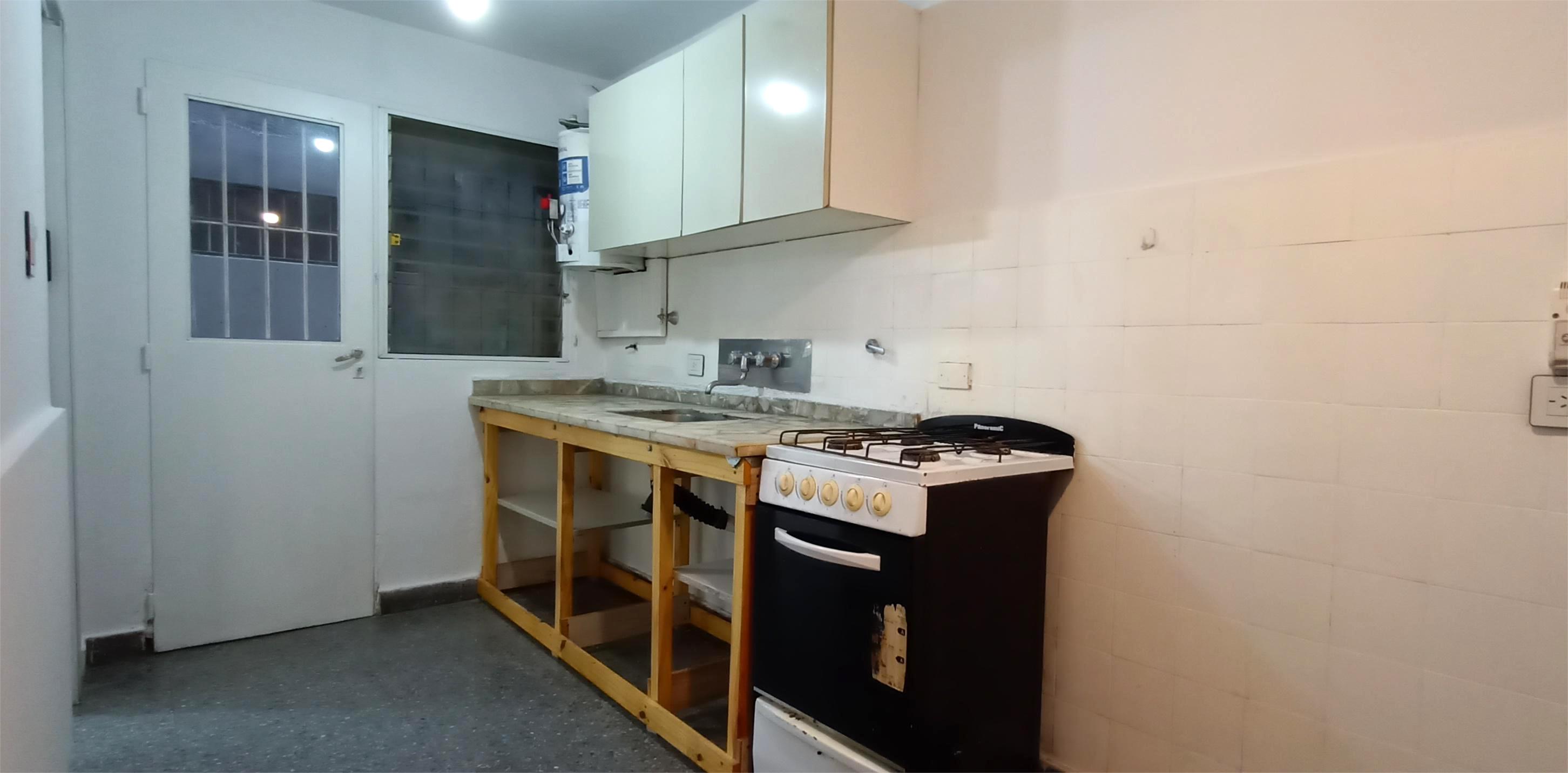 Departamento centrico con dos patios