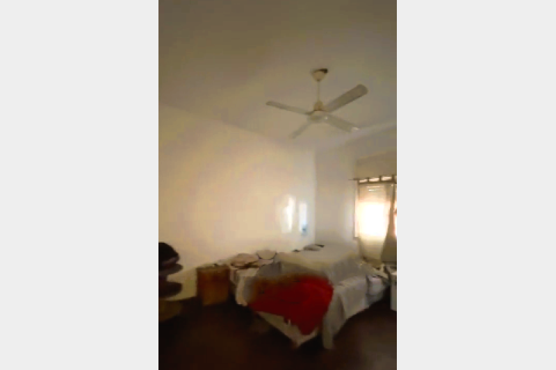 Casa con fondo